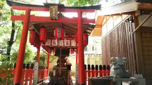 白峯神宮の鳥居