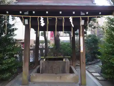 太田姫稲荷神社の手水舎