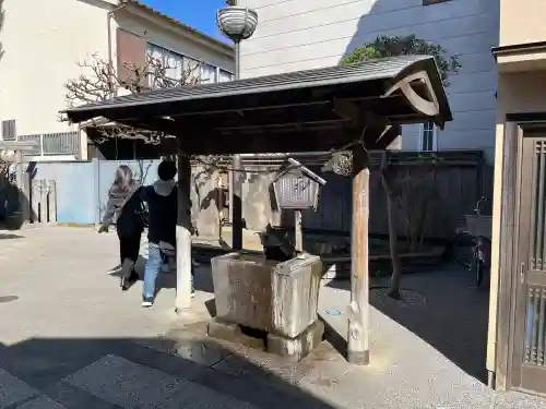 薬師神社の{uncategorized: "未分類", other: "その他", undefined: "問題あり", building: "その他建物", grave: "お墓", sacred_gate: "鳥居", guardian: "狛犬", statue: "像", buddha: "仏像", history: "歴史", nature: "自然", garden: "庭園", animal: "動物", pagoda: "塔", temizu: "手水舎", mountain_gate: "山門・神門", sanctuary: "本殿・本堂", subordinate: "末社・摂社", art: "芸術", scenery: "景色", jizo: "地蔵", ema: "絵馬", goshuin: "御朱印", omikuji: "おみくじ", items: "授与品その他", amulet: "お守り", goshuincho: "御朱印帳", eats: "食事", festival: "お祭り", votive_dance: "神楽", shichigosan: "七五三参", wedding: "結婚式", experience: "体験その他", initially: "初詣", around: "周辺", anti_infection: "感染症対策"}