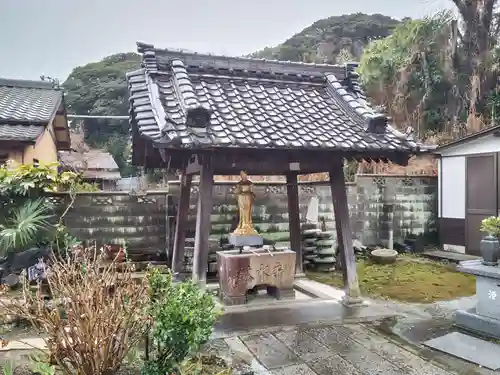 蓮花院の手水舎