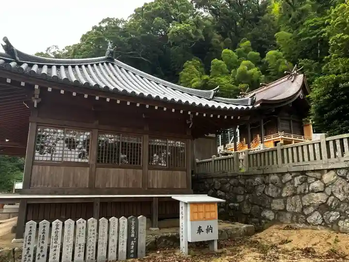 炬口八幡神社(兵庫県)