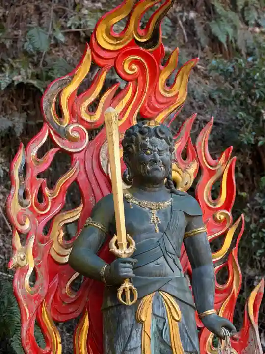 宝厳寺の{uncategorized: "未分類", other: "その他", undefined: "問題あり", building: "その他建物", grave: "お墓", sacred_gate: "鳥居", guardian: "狛犬", statue: "像", buddha: "仏像", history: "歴史", nature: "自然", garden: "庭園", animal: "動物", pagoda: "塔", temizu: "手水舎", mountain_gate: "山門・神門", sanctuary: "本殿・本堂", subordinate: "末社・摂社", art: "芸術", scenery: "景色", jizo: "地蔵", ema: "絵馬", goshuin: "御朱印", omikuji: "おみくじ", items: "授与品その他", amulet: "お守り", goshuincho: "御朱印帳", eats: "食事", festival: "お祭り", votive_dance: "神楽", shichigosan: "七五三参", wedding: "結婚式", experience: "体験その他", initially: "初詣", around: "周辺", anti_infection: "感染症対策"}