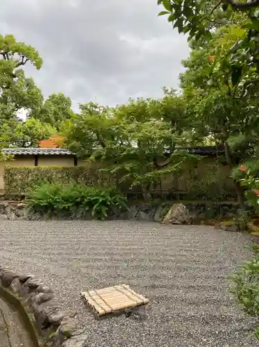 養徳院の庭園