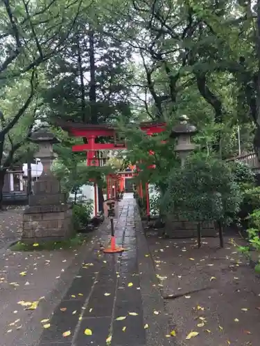 塚越稲荷神社のその他建物