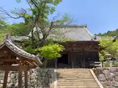 随願寺の本殿