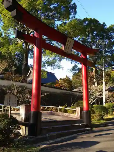 感神院木山寺の鳥居