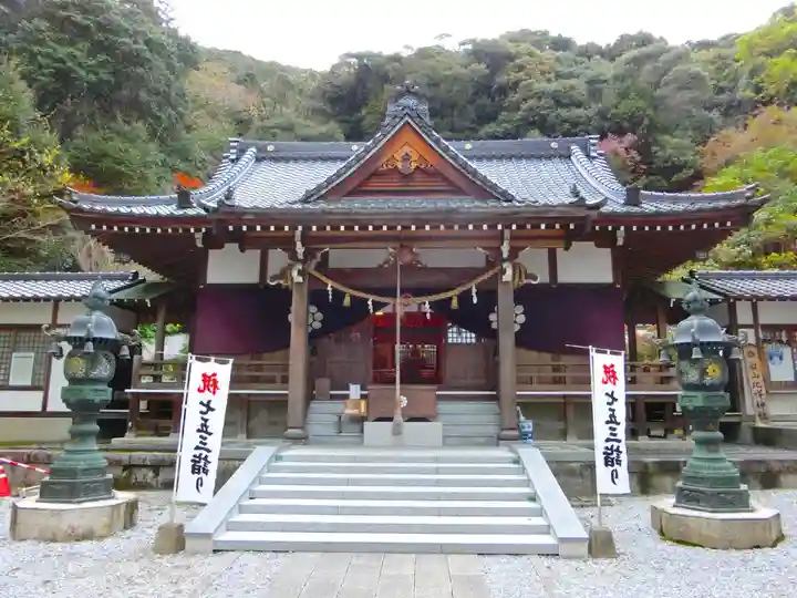 白山比咩神社の本殿・本堂