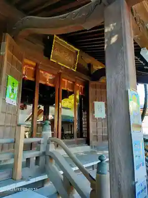 小岩神社の本殿・本堂