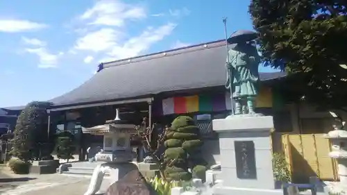 瑞光寺の像