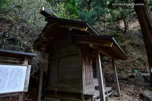大山阿夫利神社本社の末社・摂社