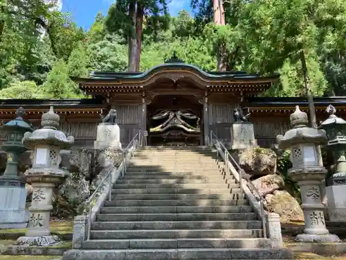 岡太神社・大瀧神社の山門・神門