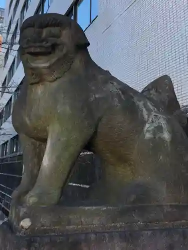 花園神社の狛犬