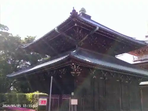 池上本門寺の{uncategorized: "未分類", other: "その他", undefined: "問題あり", building: "その他建物", grave: "お墓", sacred_gate: "鳥居", guardian: "狛犬", statue: "像", buddha: "仏像", history: "歴史", nature: "自然", garden: "庭園", animal: "動物", pagoda: "塔", temizu: "手水舎", mountain_gate: "山門・神門", sanctuary: "本殿・本堂", subordinate: "末社・摂社", art: "芸術", scenery: "景色", jizo: "地蔵", ema: "絵馬", goshuin: "御朱印", omikuji: "おみくじ", items: "授与品その他", amulet: "お守り", goshuincho: "御朱印帳", eats: "食事", festival: "お祭り", votive_dance: "神楽", shichigosan: "七五三参", wedding: "結婚式", experience: "体験その他", initially: "初詣", around: "周辺", anti_infection: "感染症対策"}
