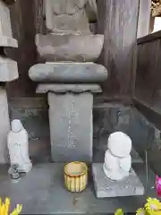 長延寺の地蔵