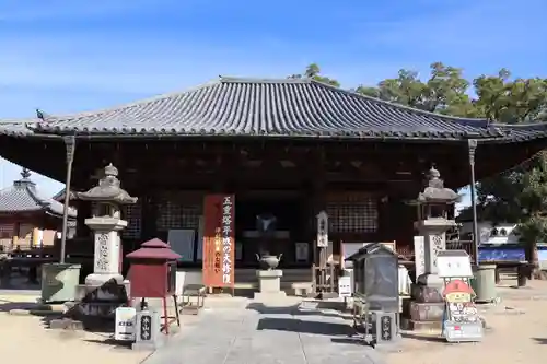 本山寺の本殿・本堂