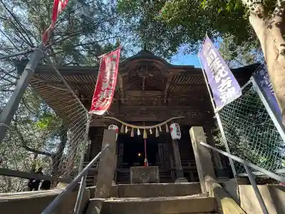 前玉神社の{uncategorized: "未分類", other: "その他", undefined: "問題あり", building: "その他建物", grave: "お墓", sacred_gate: "鳥居", guardian: "狛犬", statue: "像", buddha: "仏像", history: "歴史", nature: "自然", garden: "庭園", animal: "動物", pagoda: "塔", temizu: "手水舎", mountain_gate: "山門・神門", sanctuary: "本殿・本堂", subordinate: "末社・摂社", art: "芸術", scenery: "景色", jizo: "地蔵", ema: "絵馬", goshuin: "御朱印", omikuji: "おみくじ", items: "授与品その他", amulet: "お守り", goshuincho: "御朱印帳", eats: "食事", festival: "お祭り", votive_dance: "神楽", shichigosan: "七五三参", wedding: "結婚式", experience: "体験その他", initially: "初詣", around: "周辺", anti_infection: "感染症対策"}