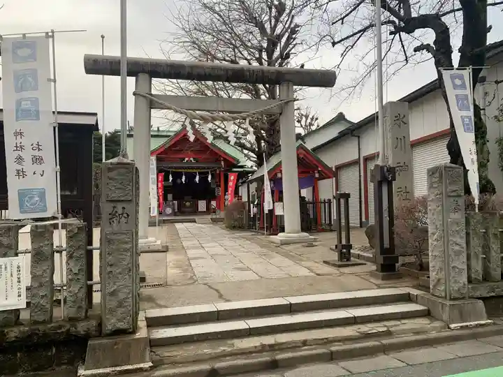 葛飾氷川神社の鳥居