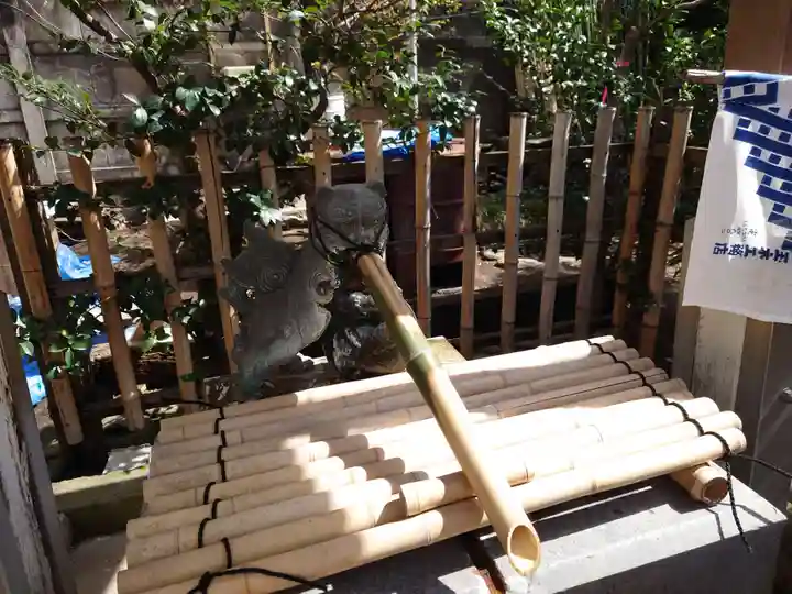 天祖神社の手水舎