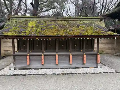 河合神社（鴨川合坐小社宅神社）の{uncategorized: "未分類", other: "その他", undefined: "問題あり", building: "その他建物", grave: "お墓", sacred_gate: "鳥居", guardian: "狛犬", statue: "像", buddha: "仏像", history: "歴史", nature: "自然", garden: "庭園", animal: "動物", pagoda: "塔", temizu: "手水舎", mountain_gate: "山門・神門", sanctuary: "本殿・本堂", subordinate: "末社・摂社", art: "芸術", scenery: "景色", jizo: "地蔵", ema: "絵馬", goshuin: "御朱印", omikuji: "おみくじ", items: "授与品その他", amulet: "お守り", goshuincho: "御朱印帳", eats: "食事", festival: "お祭り", votive_dance: "神楽", shichigosan: "七五三参", wedding: "結婚式", experience: "体験その他", initially: "初詣", around: "周辺", anti_infection: "感染症対策"}