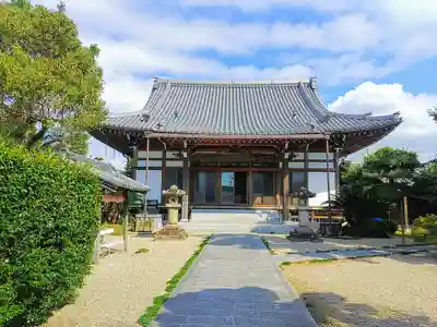 教蓮寺の本殿・本堂