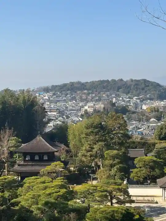 慈照寺(慈照禅寺・銀閣寺)の{uncategorized: "未分類", other: "その他", undefined: "問題あり", building: "その他建物", grave: "お墓", sacred_gate: "鳥居", guardian: "狛犬", statue: "像", buddha: "仏像", history: "歴史", nature: "自然", garden: "庭園", animal: "動物", pagoda: "塔", temizu: "手水舎", mountain_gate: "山門・神門", sanctuary: "本殿・本堂", subordinate: "末社・摂社", art: "芸術", scenery: "景色", jizo: "地蔵", ema: "絵馬", goshuin: "御朱印", omikuji: "おみくじ", items: "授与品その他", amulet: "お守り", goshuincho: "御朱印帳", eats: "食事", festival: "お祭り", votive_dance: "神楽", shichigosan: "七五三参", wedding: "結婚式", experience: "体験その他", initially: "初詣", around: "周辺", anti_infection: "感染症対策"}