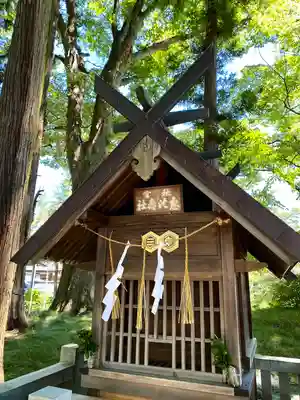 諏訪大社下社秋宮の末社・摂社