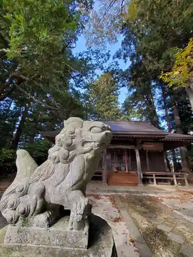 黒沼神社の狛犬