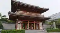 伝通院の山門・神門
