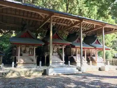 四所神社の末社・摂社