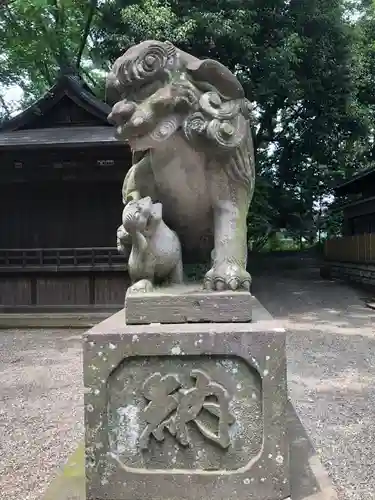 世田谷八幡宮の狛犬