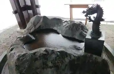 月寒神社の手水舎