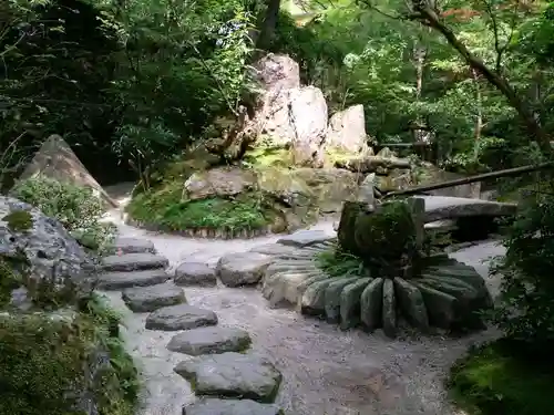 宝泉院の庭園