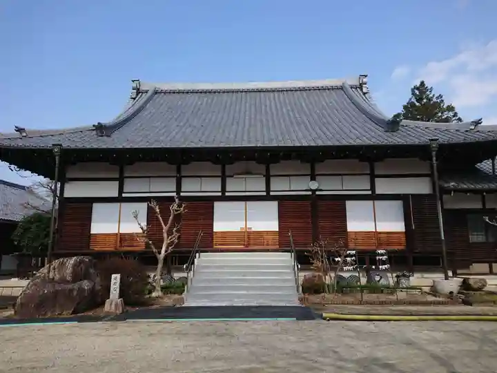 延命寺の本殿・本堂