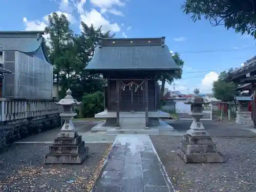 八幡神社の本殿・本堂