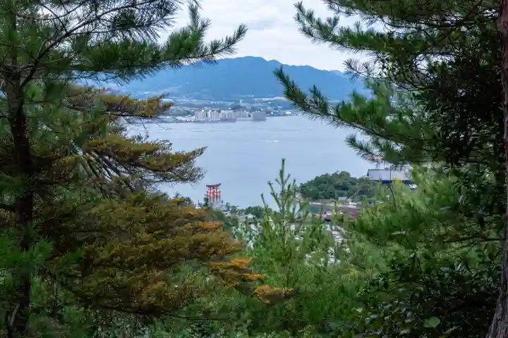御山神社(厳島神社奧宮)(広島県)