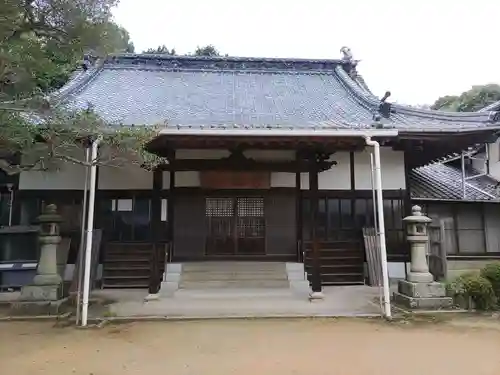 金蓮寺の本殿・本堂