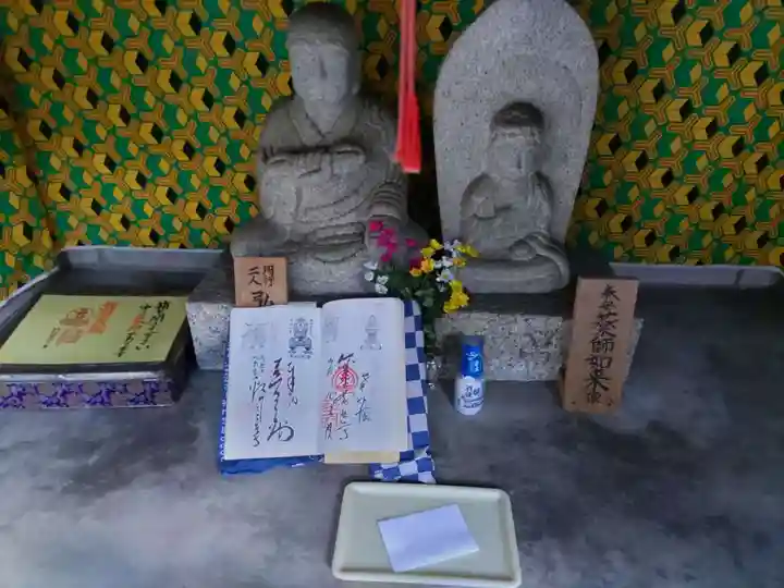 武蔵御嶽神社の末社・摂社