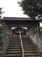 田原神社の山門