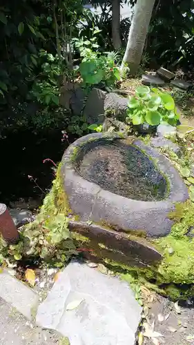 山神社の手水舎