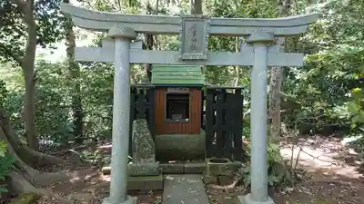 神崎神社の末社・摂社