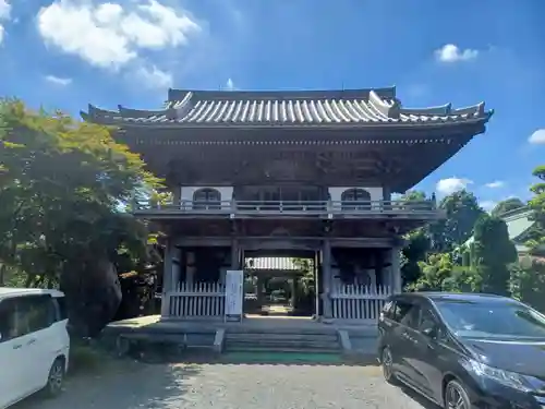 小川寺の山門