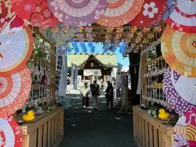 札幌諏訪神社の山門・神門
