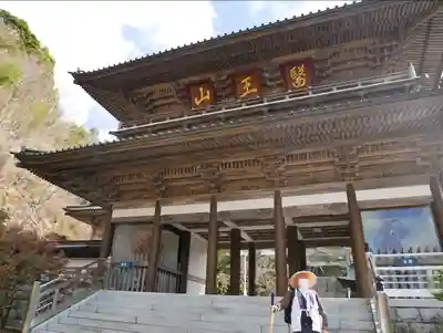 大窪寺の山門・神門