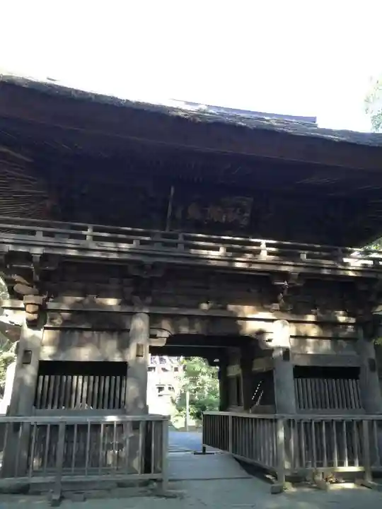 西明寺の山門・神門