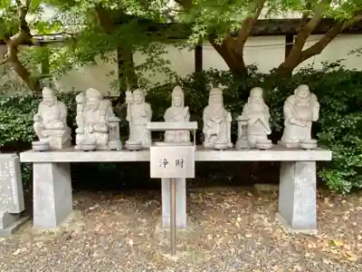 行願寺(革堂)の像