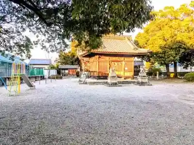八幡社（上井ケ谷八幡社）の建物その他