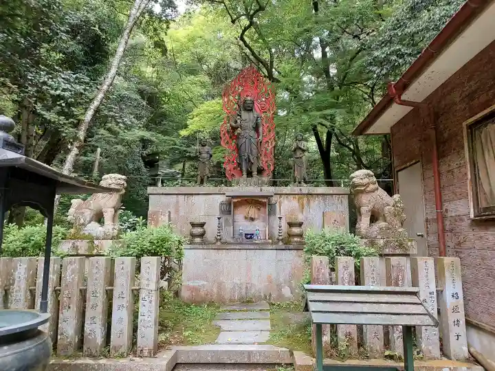 大本山七宝瀧寺(大阪府)