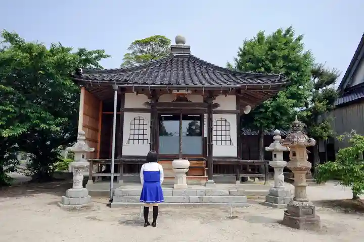 多福寺の本殿・本堂
