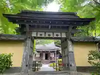 寂光院の山門・神門
