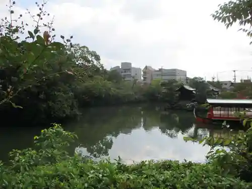 神泉苑の庭園